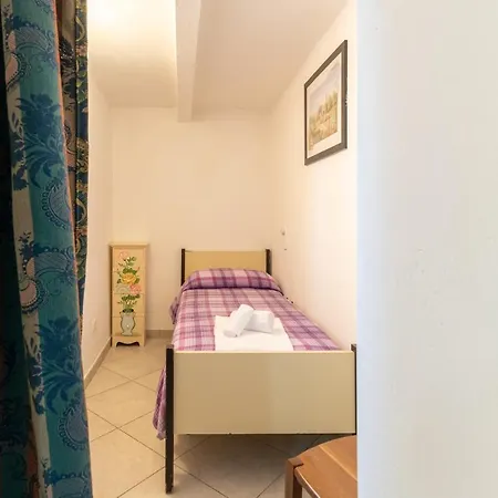 Papa Giuseppe La Stalla 別荘 コルトーナ